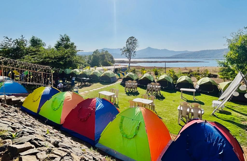 Image for blog: Kamshet Paragliding Weekend Itinerary from Mumbai or Pune