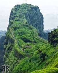 लोहगड किल्ला