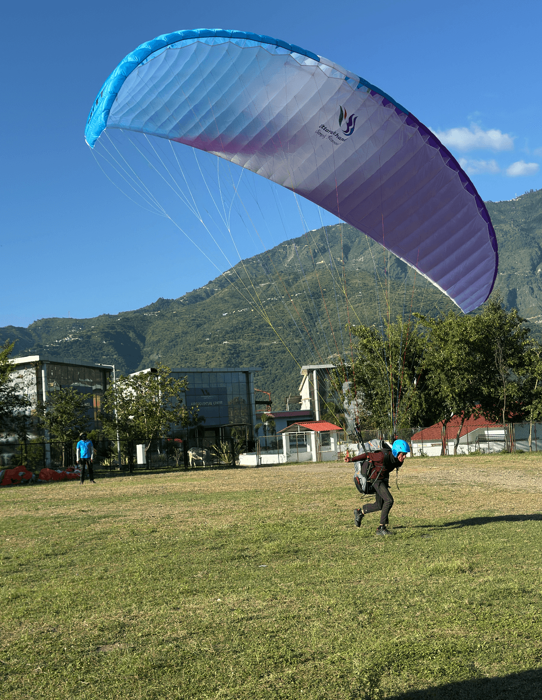 Paragliding glimpse 2