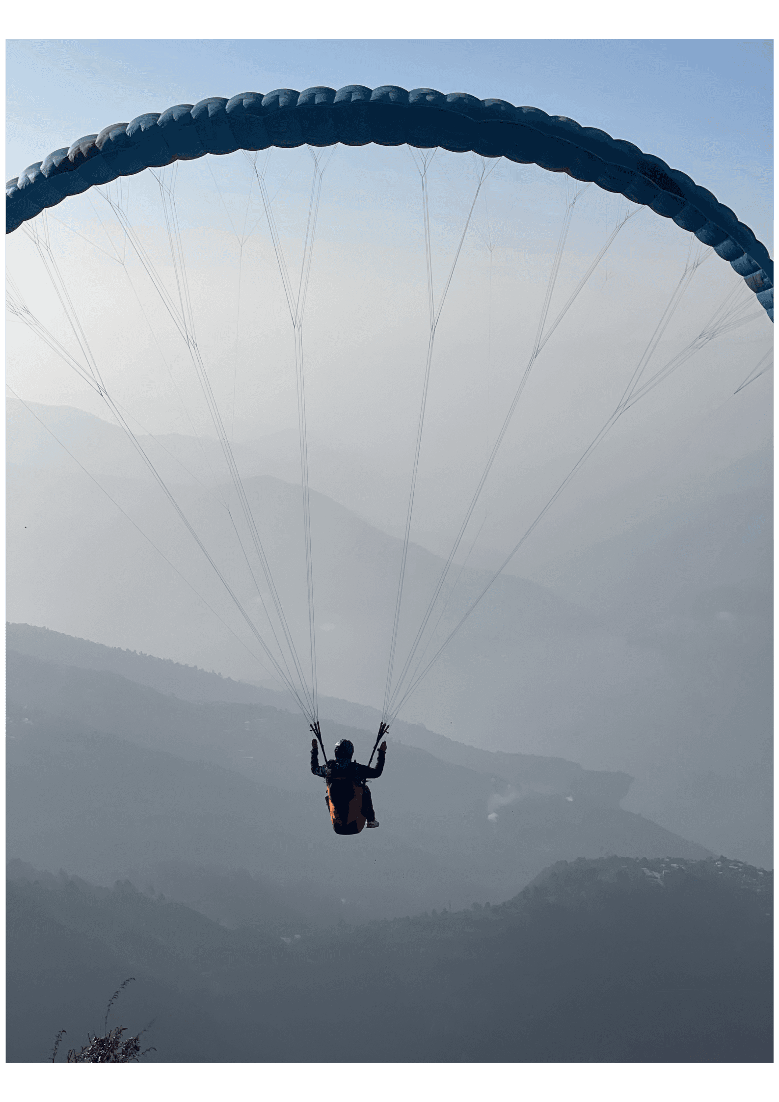 Tandem paragliding flight over the Kamshet ridge and Pawna Lake basin, Maharashtra