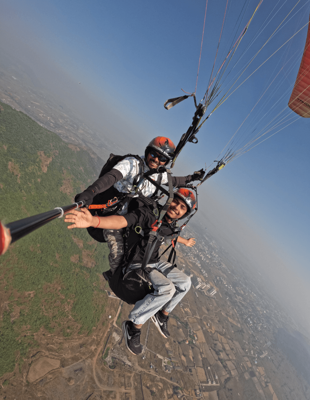 Classic Paragliding Joyride in Kamshet tandem paragliding in Kamshet